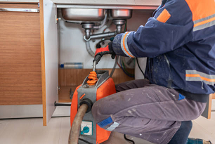 Kagithane Lavabo Tikali Boru Açma